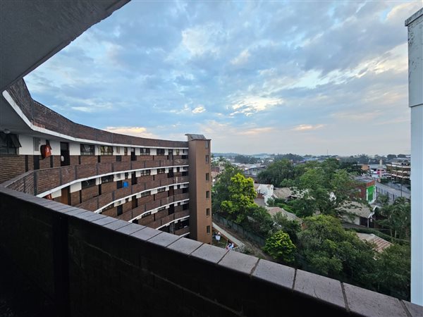 2 Bedroom Apartment 2 Bedroom Apartment