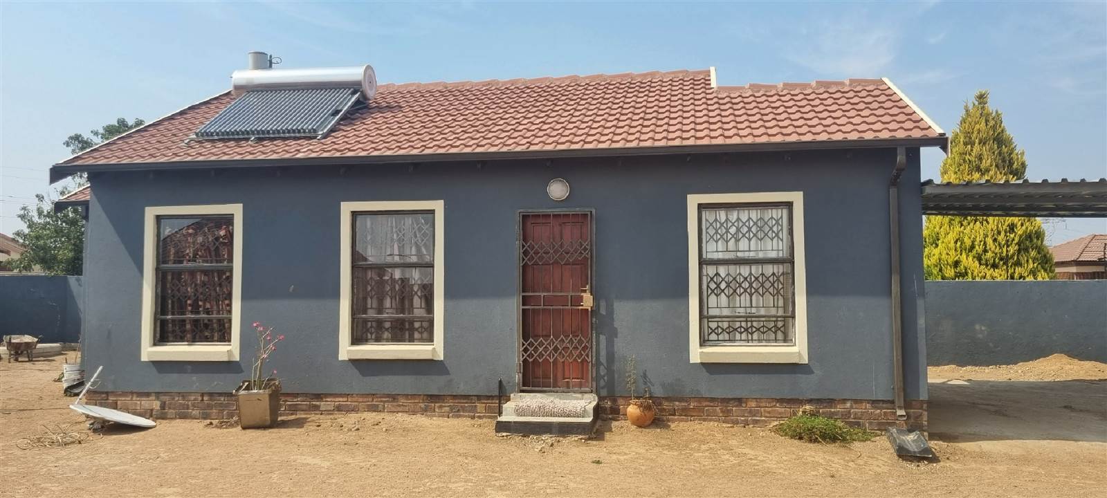 3 Bed House in Southern Gateway photo number 1