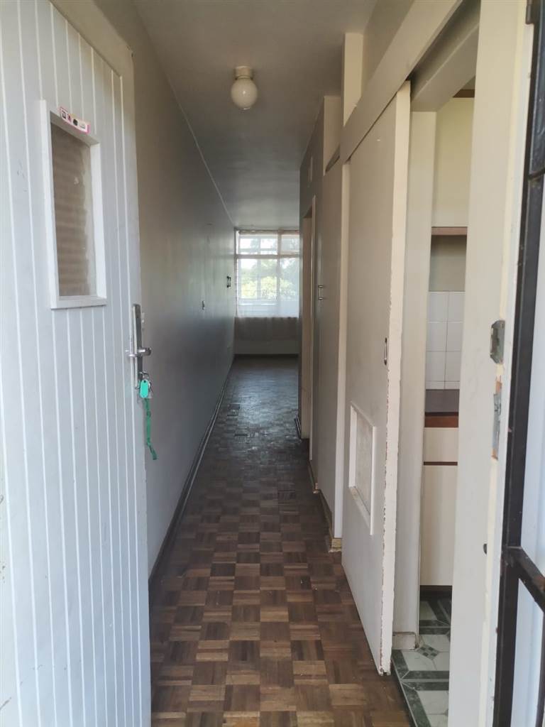 1 Bed Apartment in Empangeni photo number 8