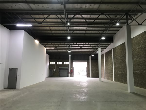 1 049  m² Industrial space