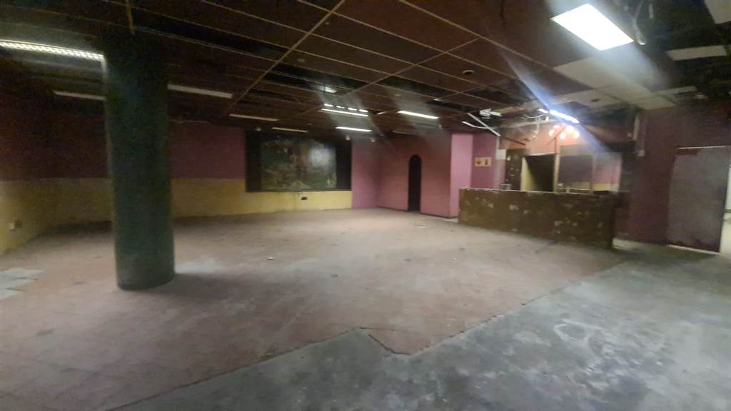 225  m² Commercial space in Pretoria Central photo number 11