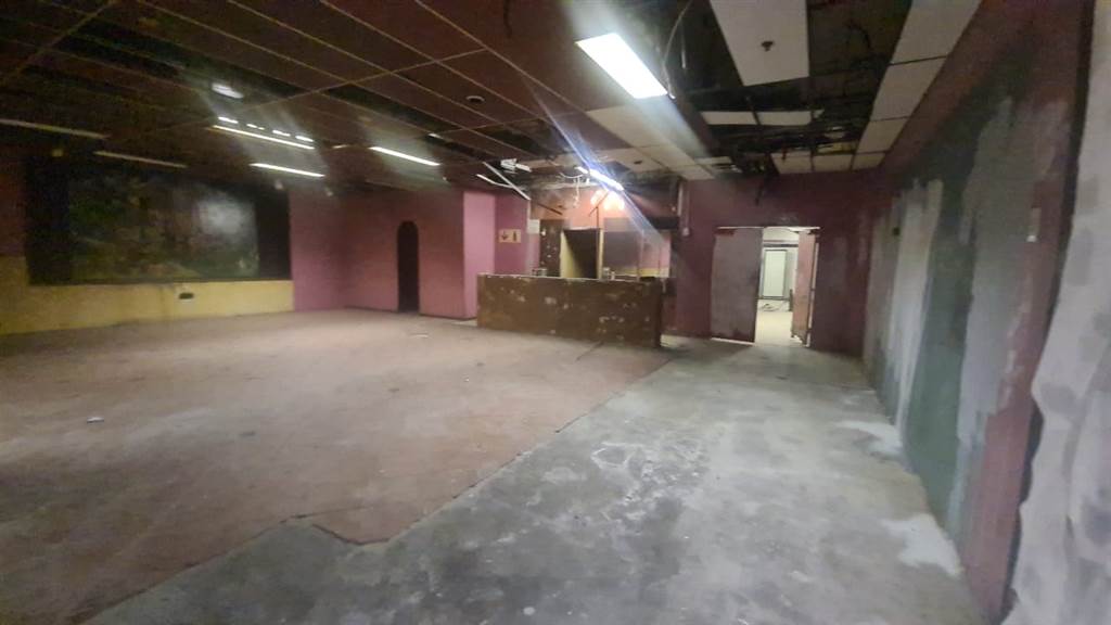 225  m² Commercial space in Pretoria Central photo number 9