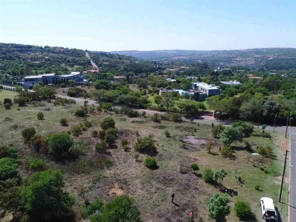 1 ha Land available in Mooikloof Equestrian Estate photo number 8
