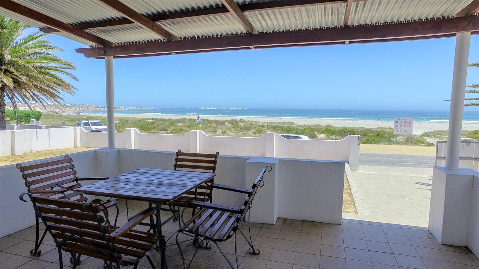 3 Bed House in Paternoster photo number 5
