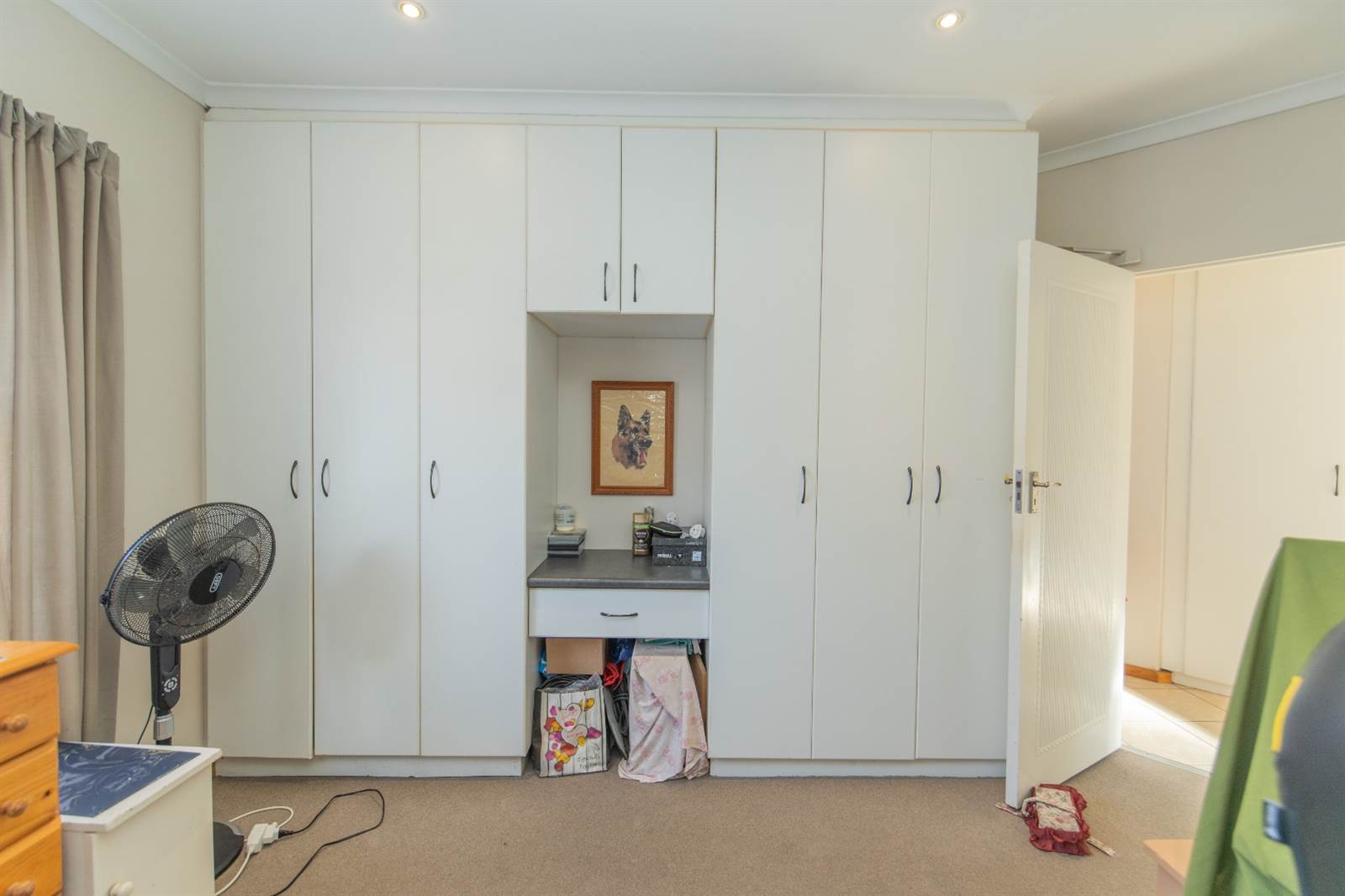 4 Bed Townhouse in Glenroy Park photo number 23