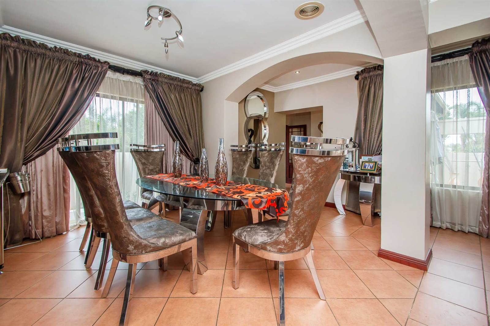 4 Bed Cluster in Ruimsig photo number 8