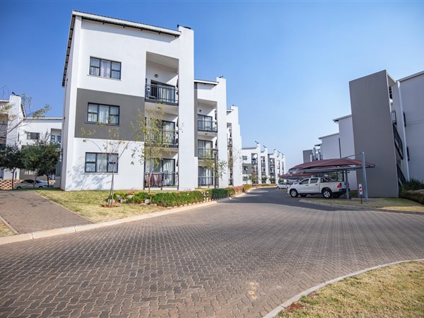 2 Bedroom Apartment 2 Bedroom Apartment