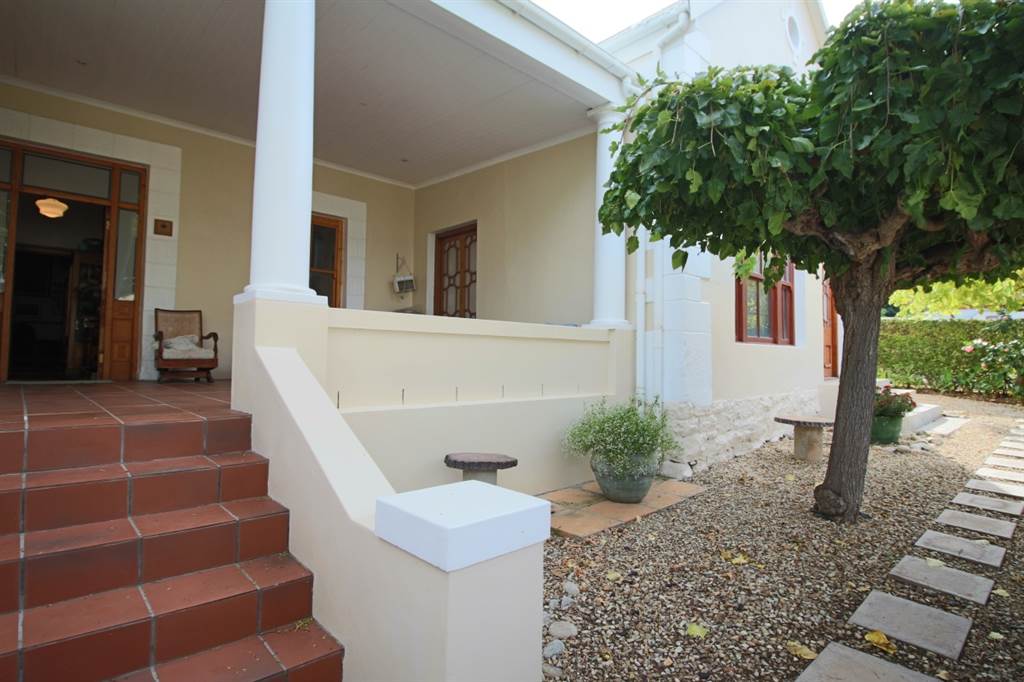 3 Bed House in Montagu photo number 15