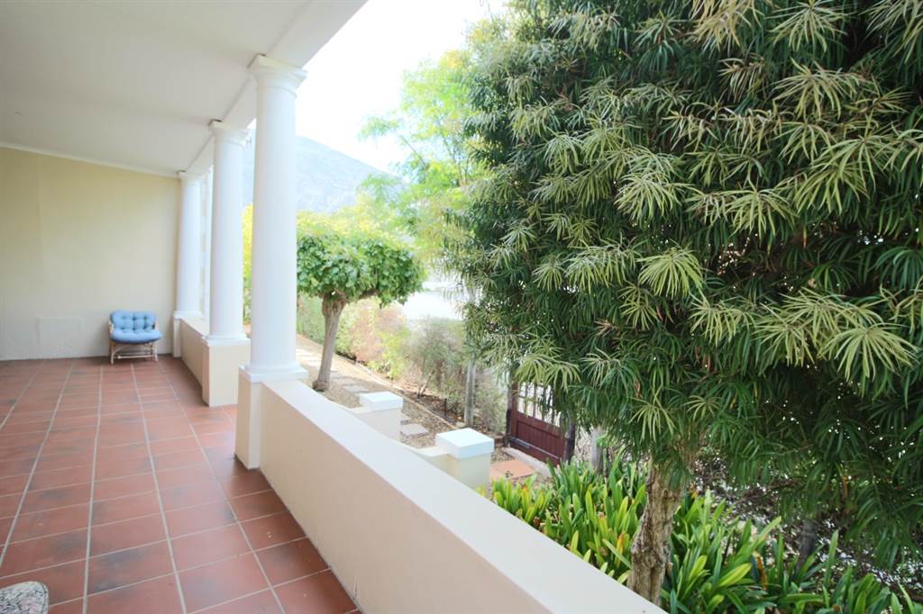 3 Bed House in Montagu photo number 14
