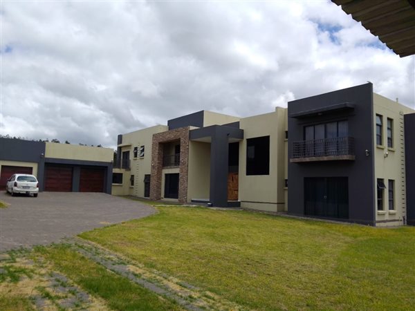 6 Bedroom House 6 Bedroom House