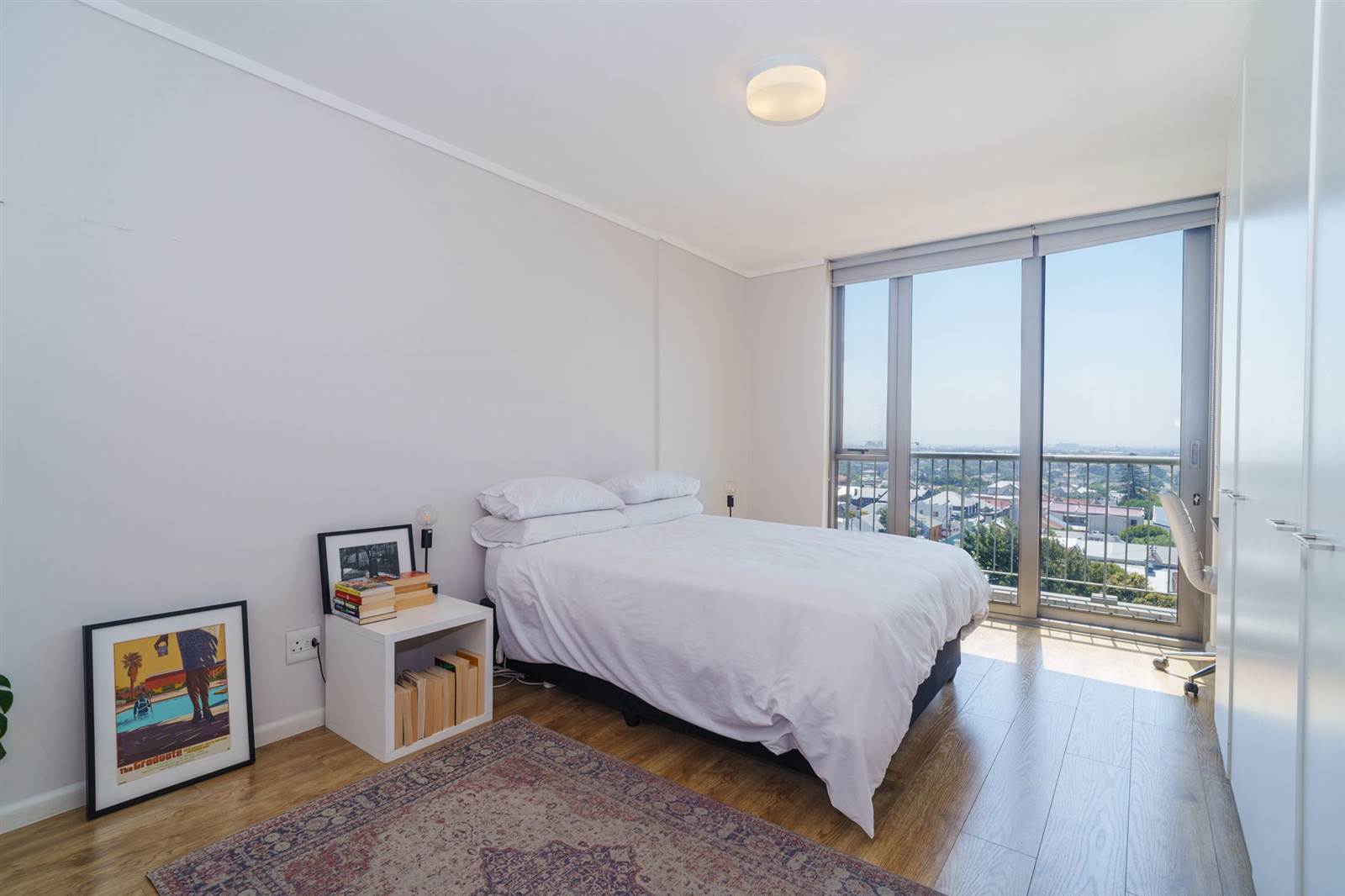 1 Bed Apartment in Observatory photo number 13