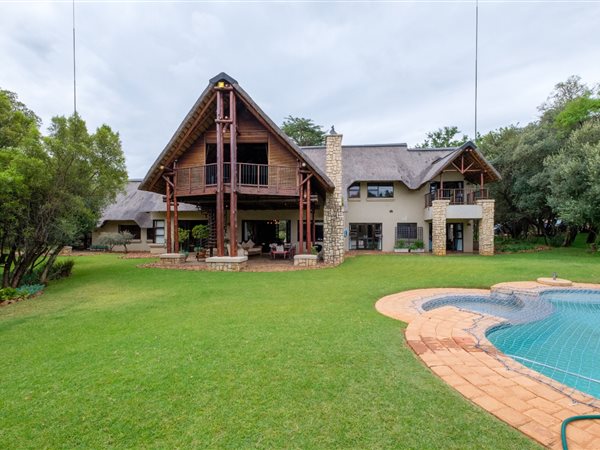 4 Bed House in Kshane Lake Lodge