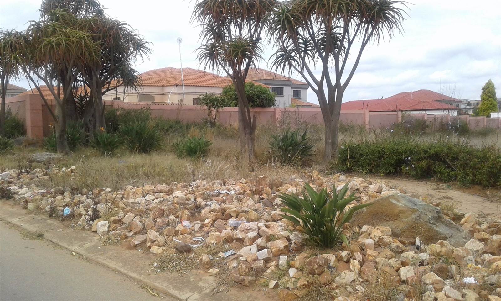 1334 m² Land available in Flora Park photo number 1