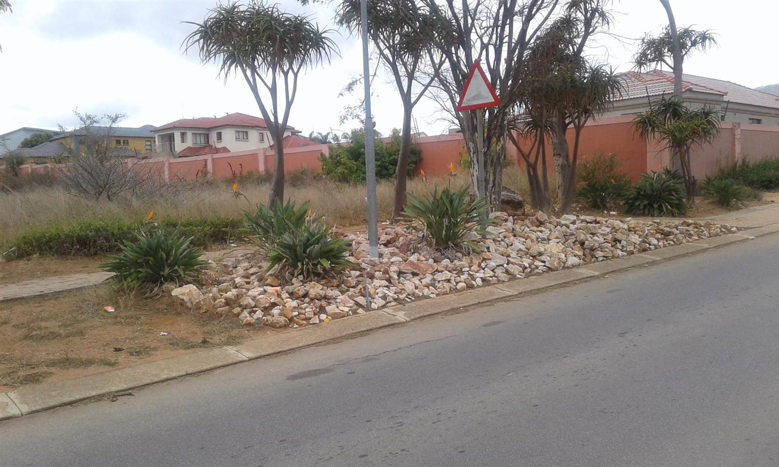 1334 m² Land available in Flora Park photo number 2