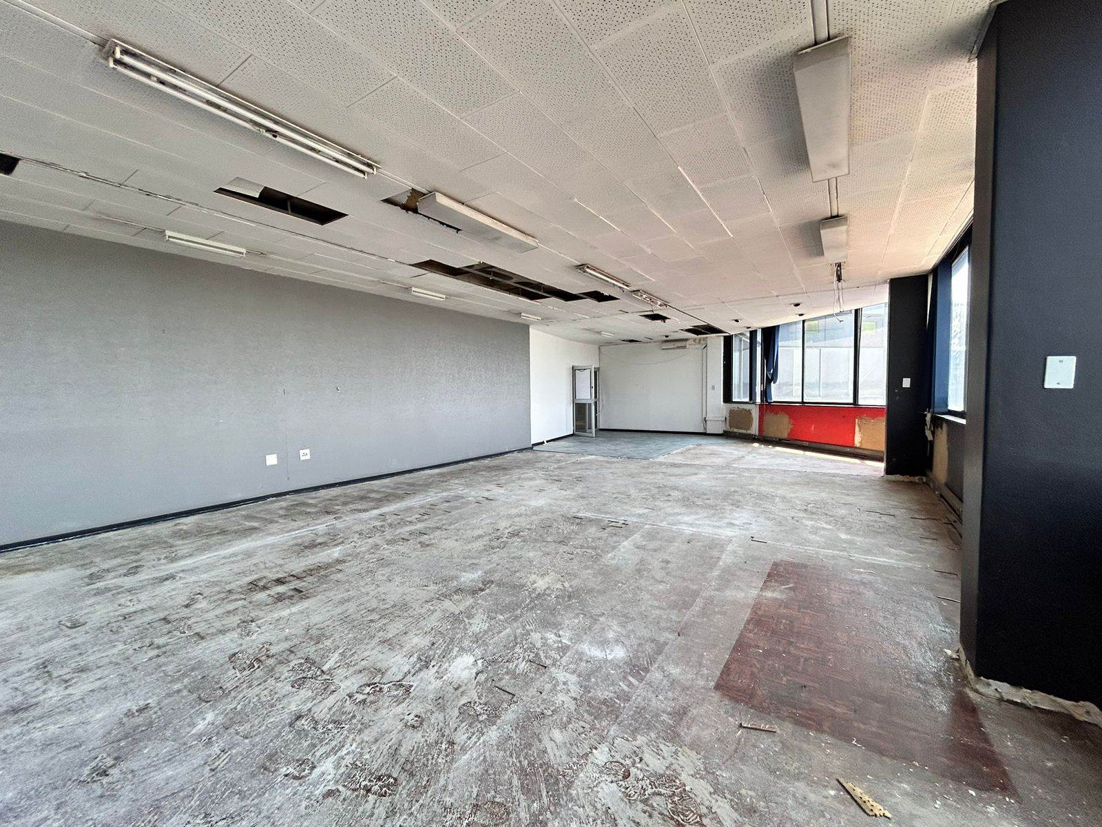 191  m² Commercial space in Northcliff photo number 8