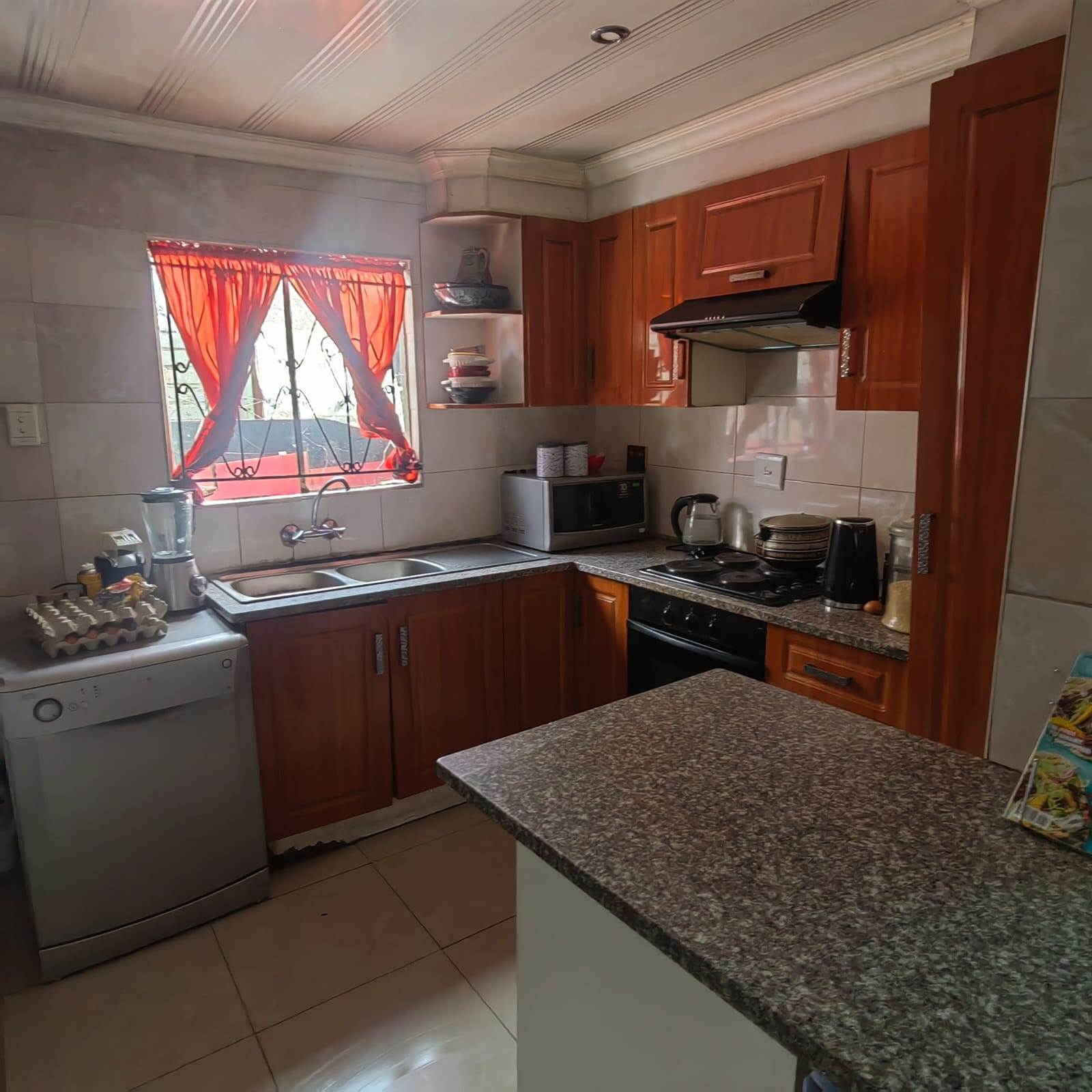 3 Bed House in Embalenhle photo number 4