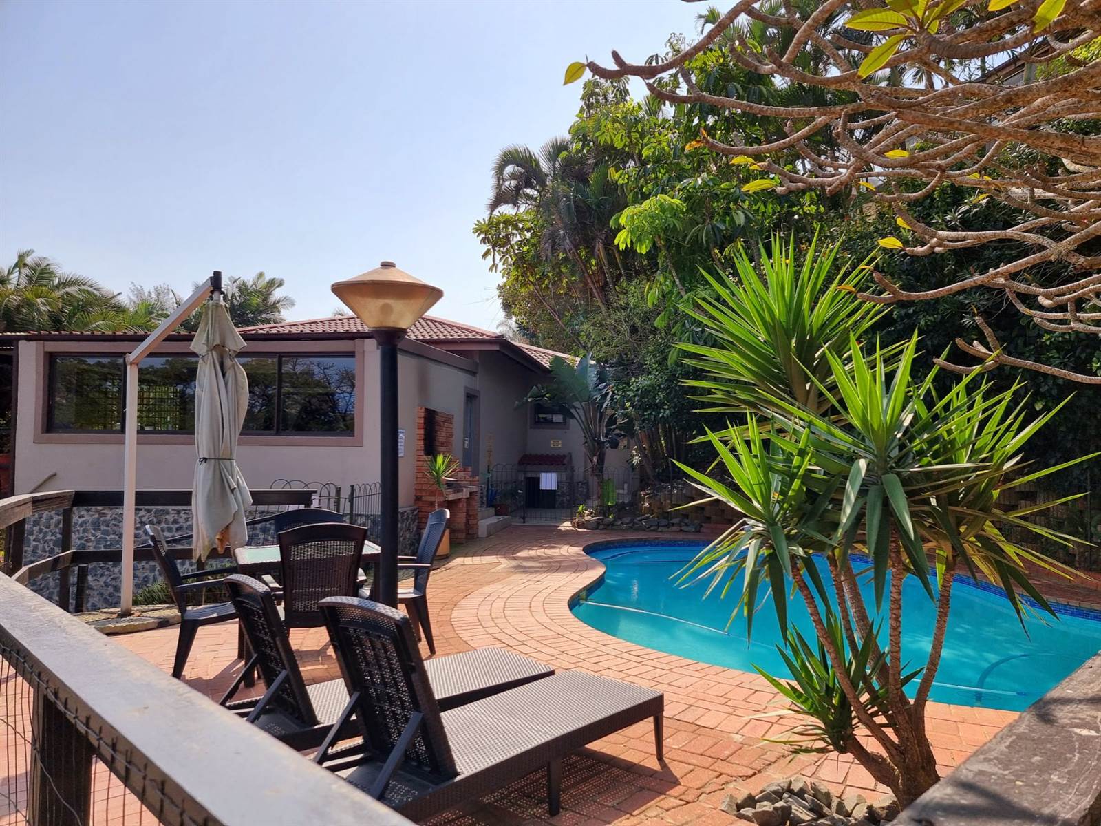 12 Bed House in Ballito photo number 2