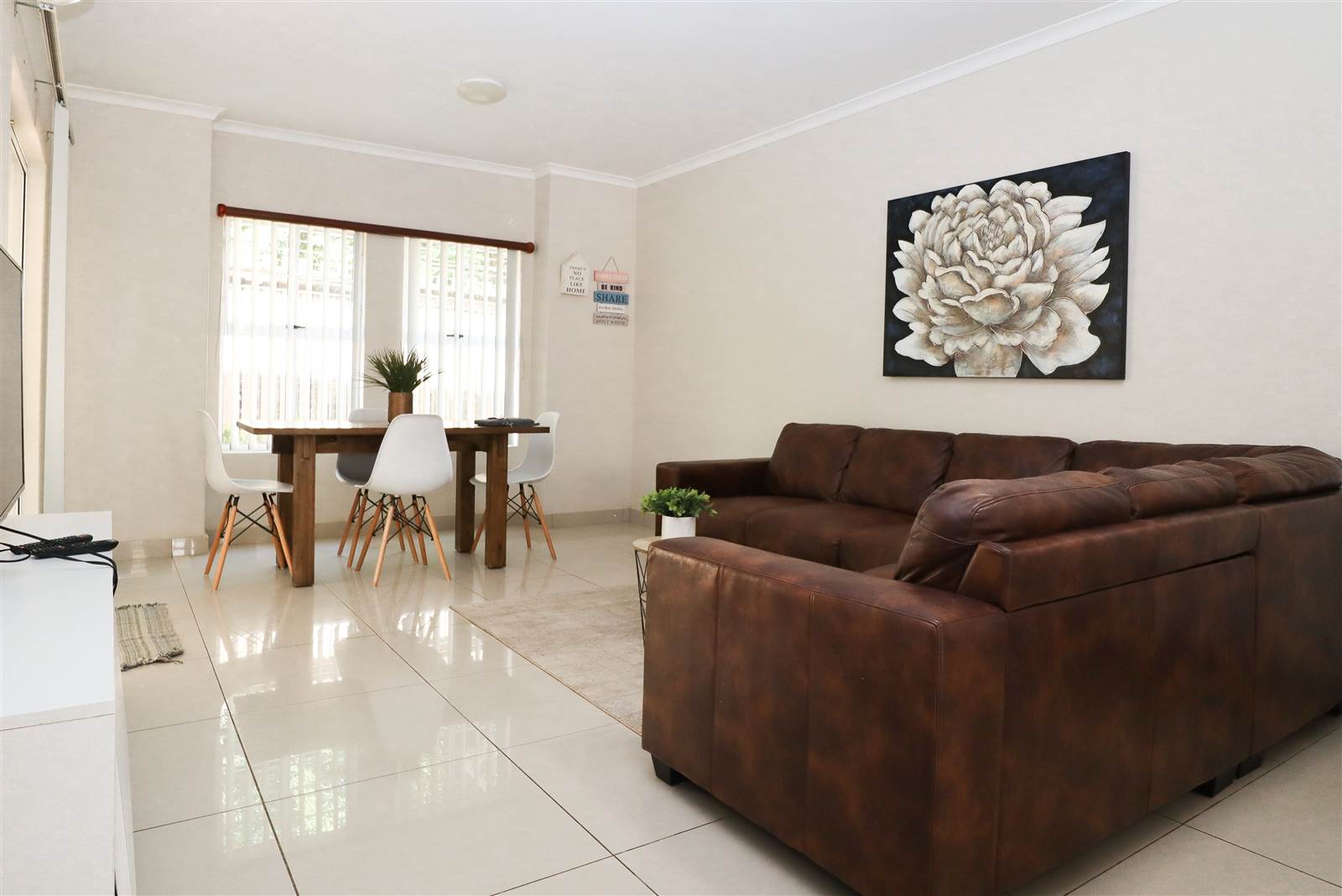 2 Bed Apartment in Ballito photo number 20