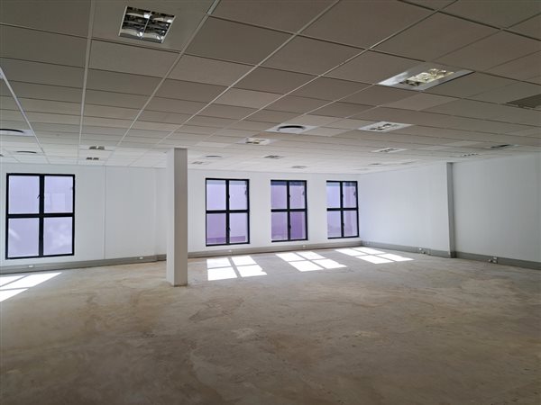 197  m² Office Space