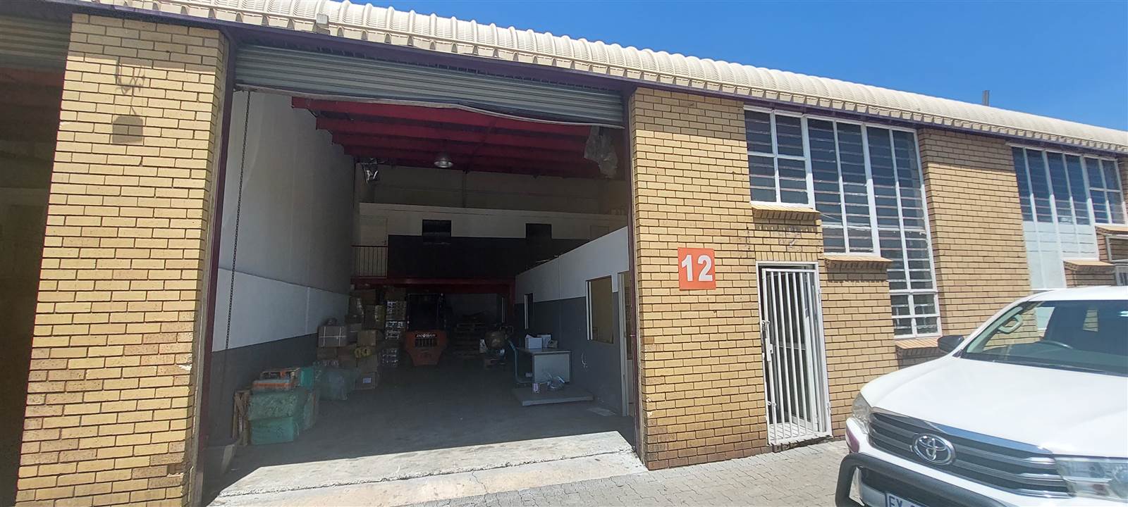 193  m² Industrial space in Jet Park photo number 1