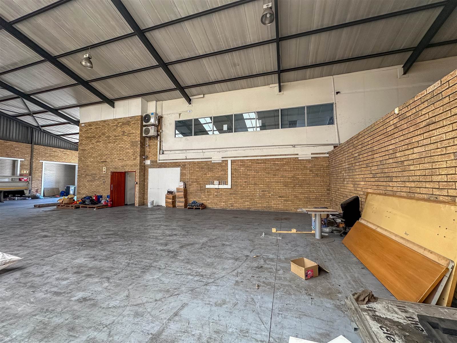 845  m² Industrial space in Airport Industria photo number 6