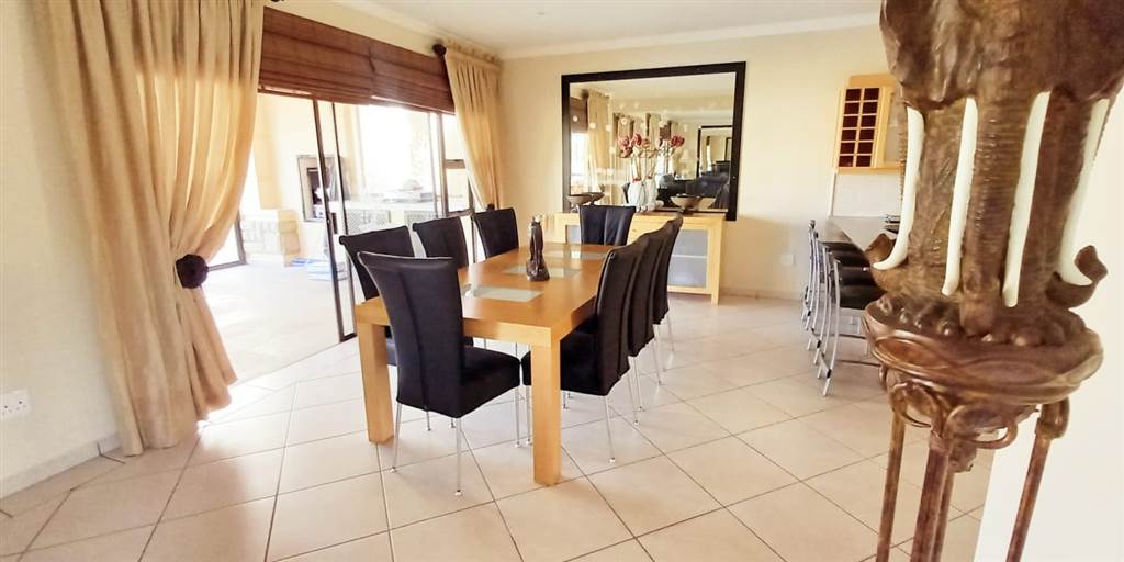 4 Bed House in Vaal Marina photo number 9