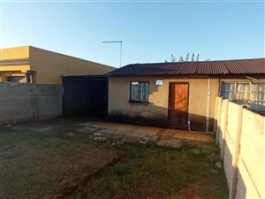2 Bed House in Kwa Thema