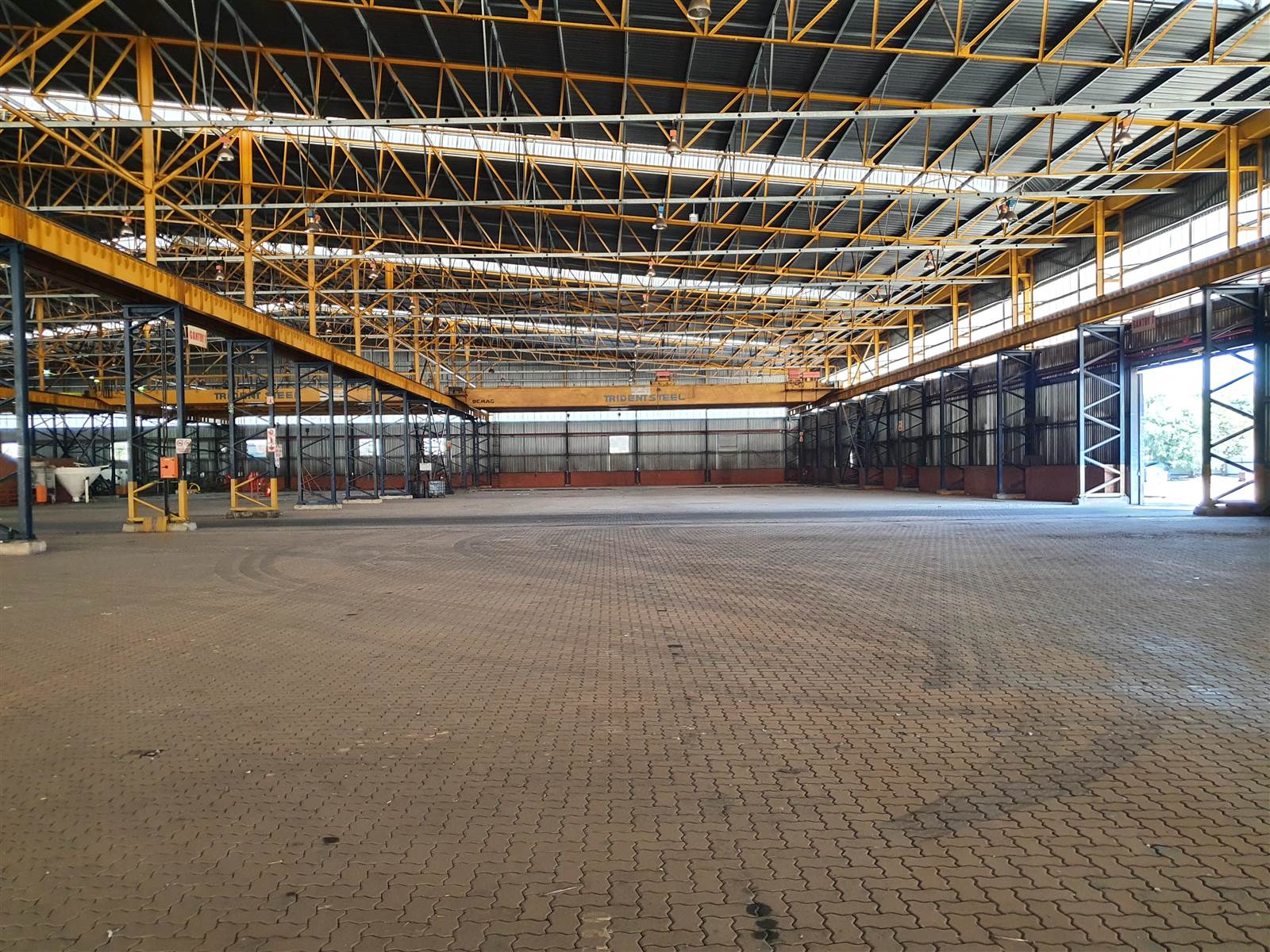 22800  m² Industrial space in Alrode photo number 18