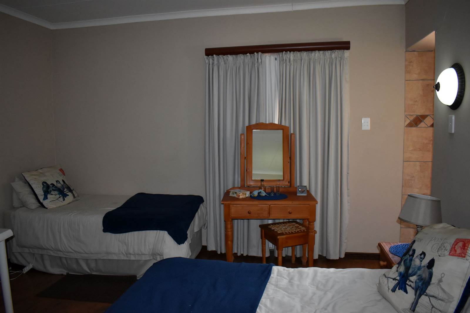 4 Bed House in Dullstroom photo number 11