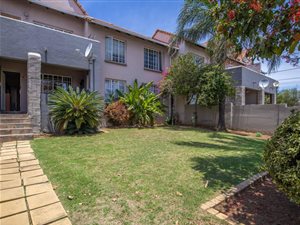 2 Bed Apartment in Isandovale