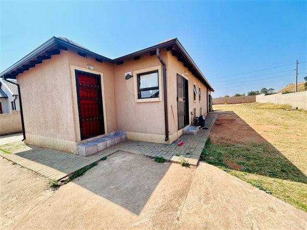 3 Bedroom House 3 Bedroom House
