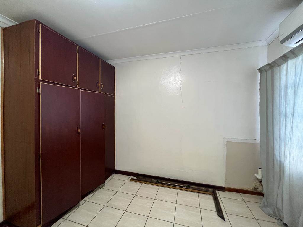 380  m² Commercial space in Kimberley Central photo number 3