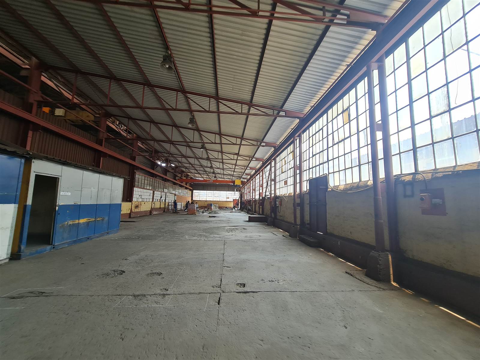 1080  m² Industrial space in Elandsfontein AH photo number 5