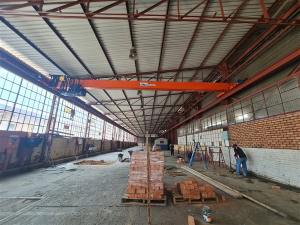 1080  m² Industrial space in Elandsfontein AH