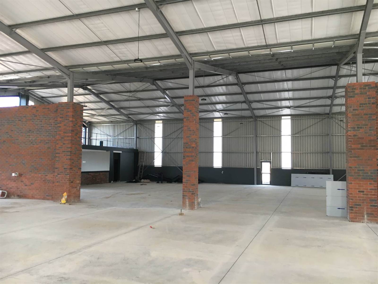 700  m² Industrial space in Ballito photo number 16