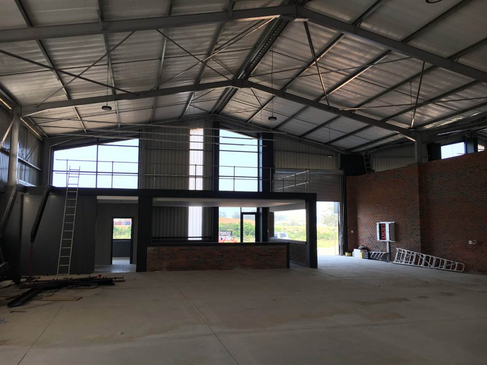 700  m² Industrial space in Ballito photo number 5