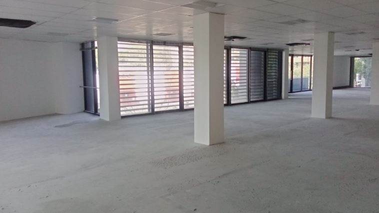 433  m² Commercial space in Parktown photo number 1