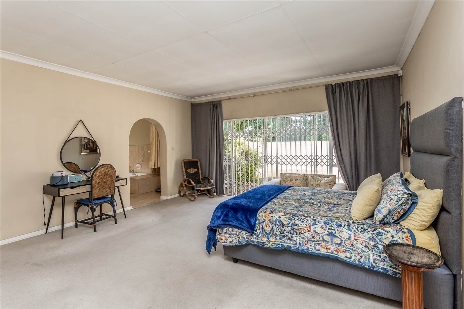 4 Bed House in Craighall Park photo number 5