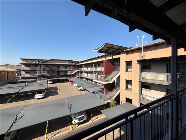 133 m² Commercial space 133 m² Commercial space
