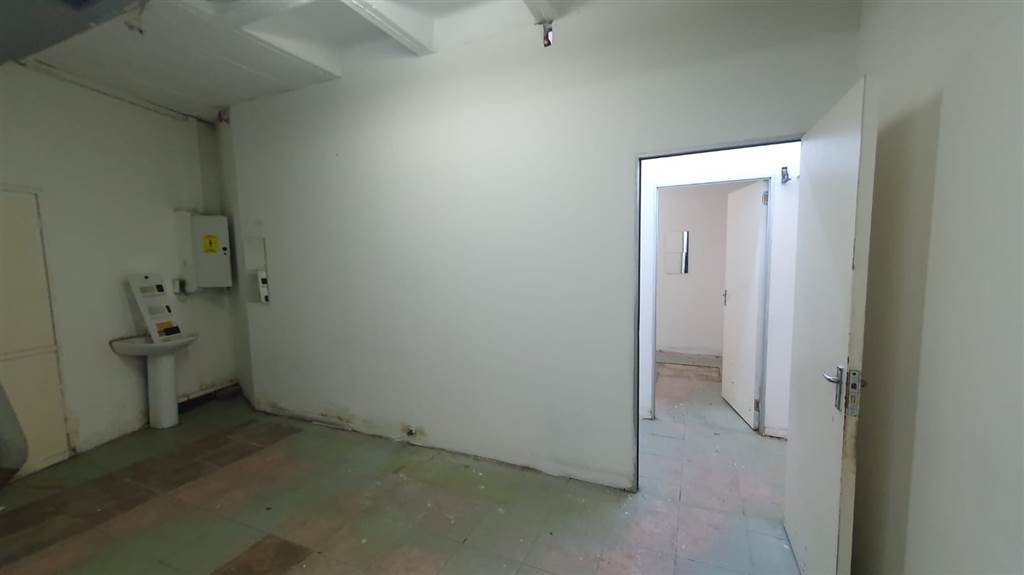 97  m² Commercial space in Sunnyside photo number 10