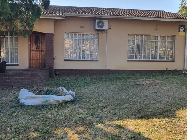 6 Bedroom House 6 Bedroom House