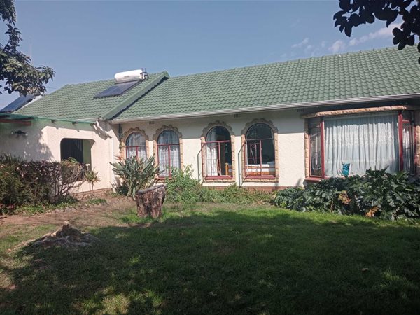 5 Bed House in Buccleuch