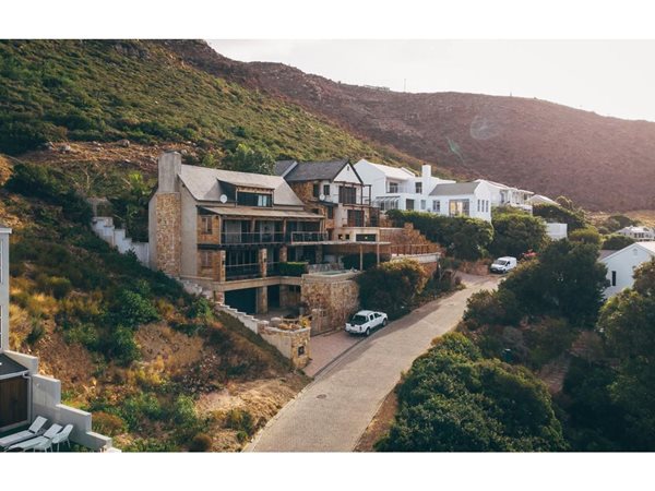 629 m² Land available in Simons Town