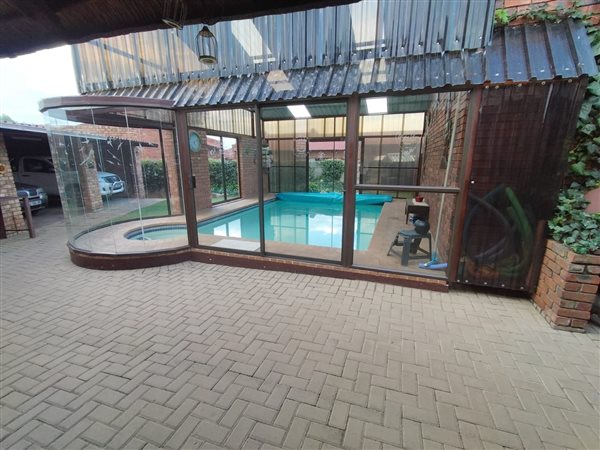 3 Bedroom House 3 Bedroom House