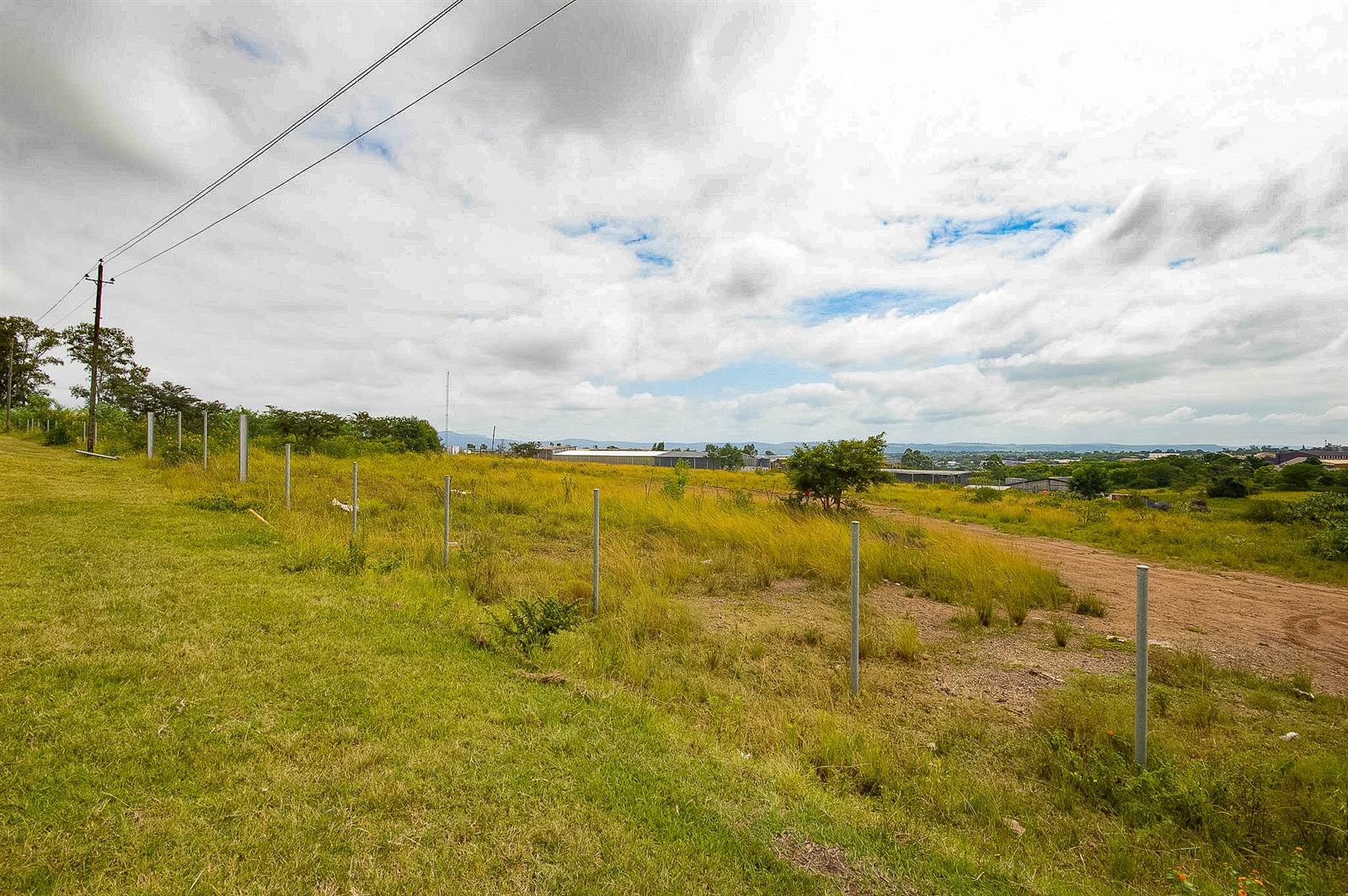 1.4 ha Land available in The Grange photo number 1