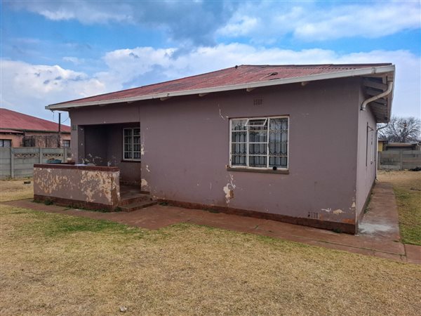 3 Bedroom House