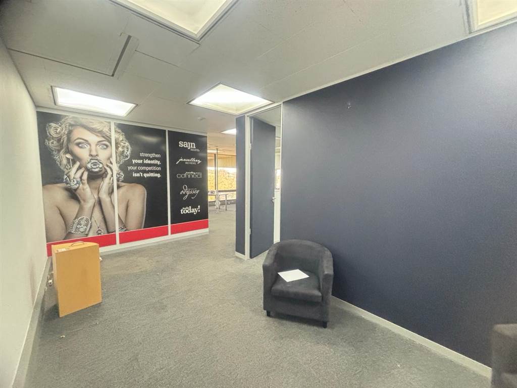 149  m² Commercial space in Auckland Park photo number 1