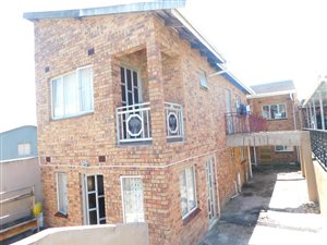 4 Bed House in Westcliff