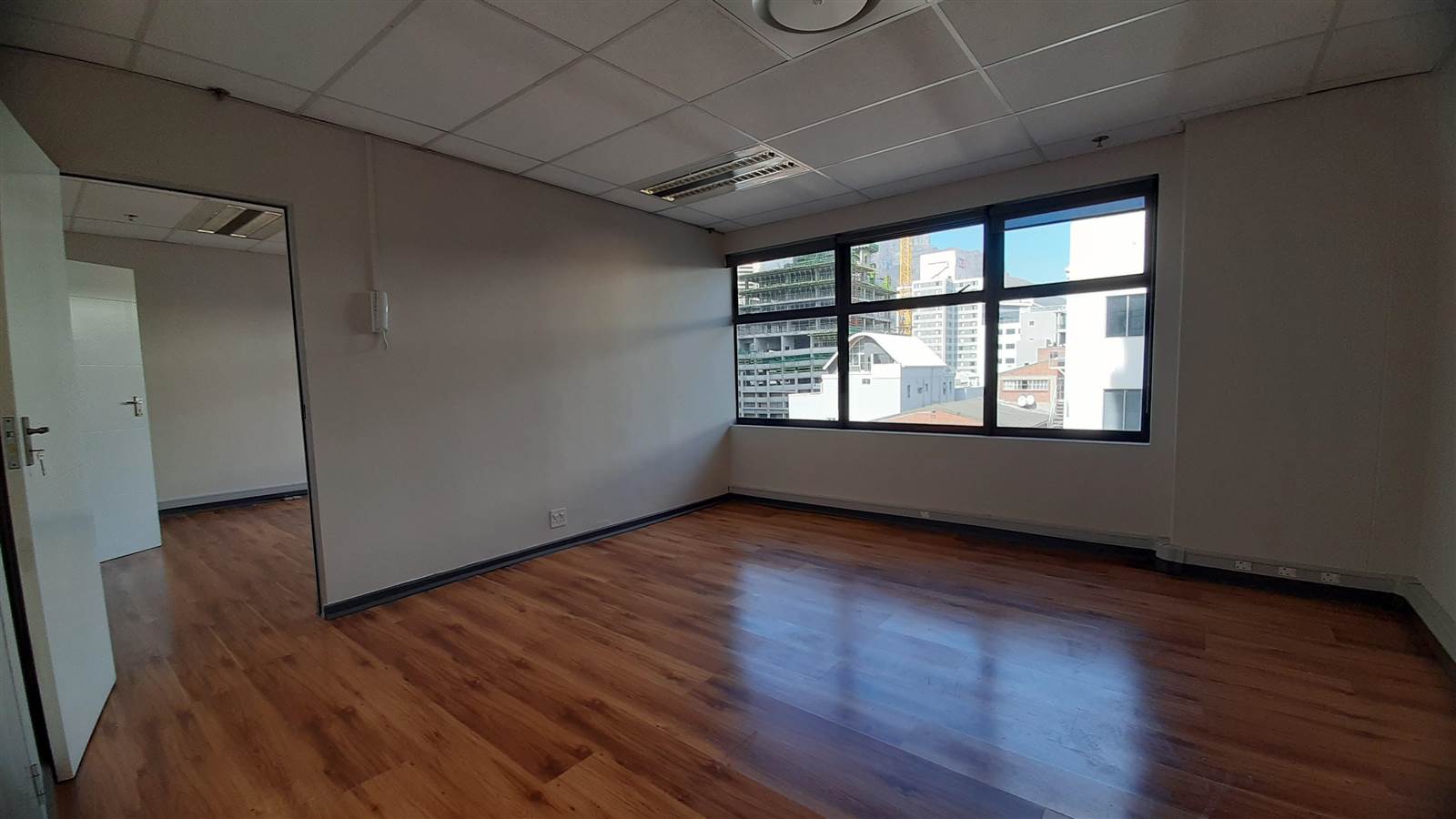 149  m² Commercial space in Foreshore photo number 6