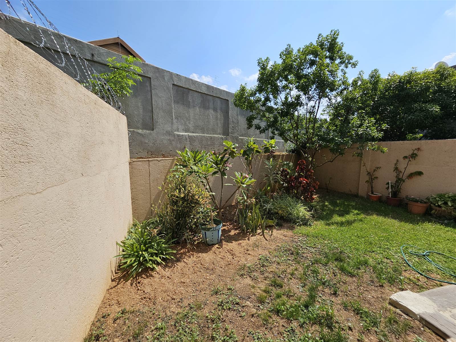 1 Bed Townhouse in Nelspruit photo number 9